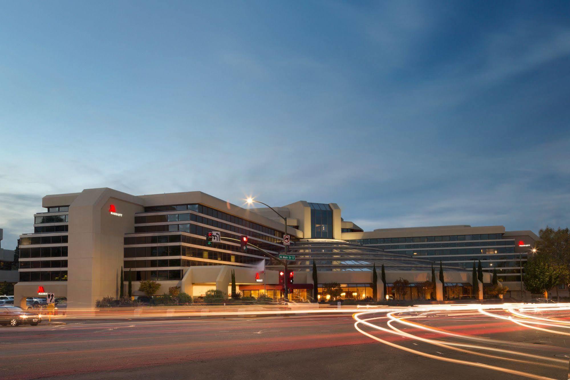 Walnut Creek Marriott Hotel Exterior photo